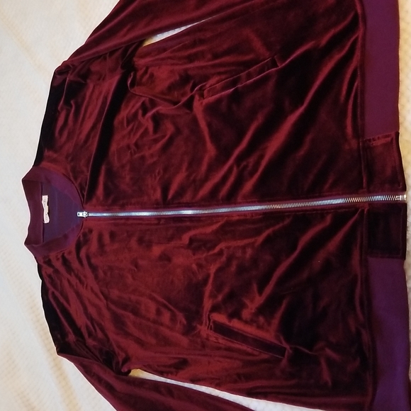 Burgundy velour oversized jacket - Picture 2 of 5